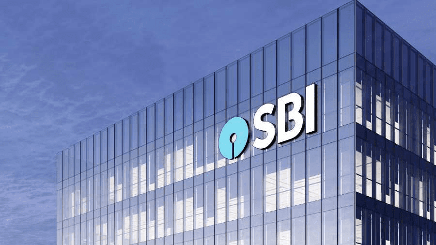 this images shows a SBI Bank Timings