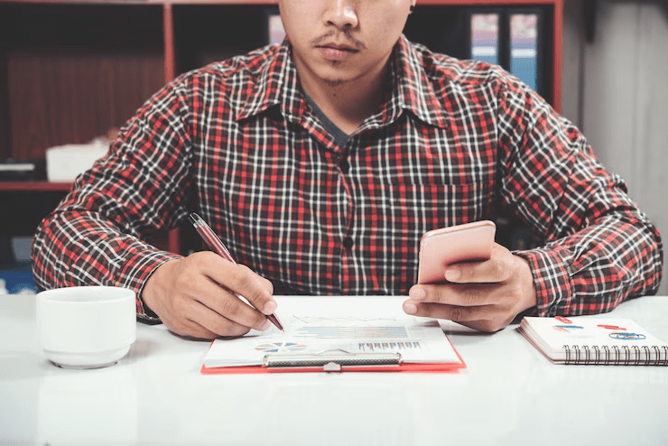 How Much Do You Have to Earn to File Taxes